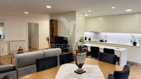 Excelente apartamento t2 - centro.