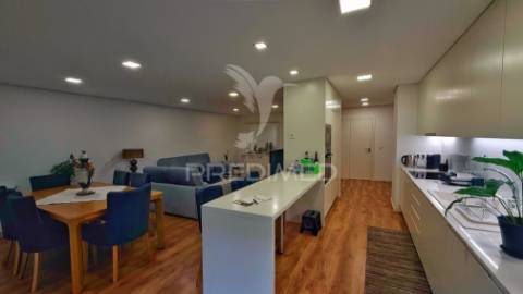 Excelente apartamento t2 - centro.