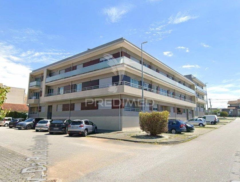 Apartamentot3 com vista mar + 2 garagens | nogueira da regedoura