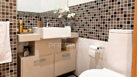 Apartamentot3 com vista mar + 2 garagens | nogueira da regedoura