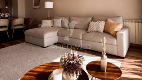 Apartamentot3 com vista mar + 2 garagens | nogueira da regedoura