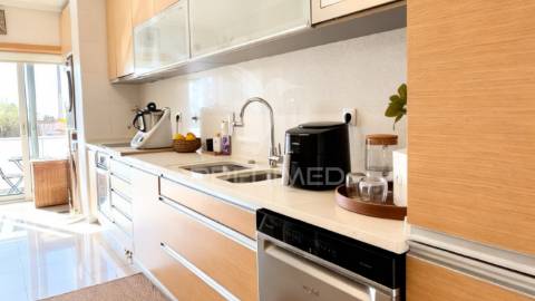 Apartamentot3 com vista mar + 2 garagens | nogueira da regedoura