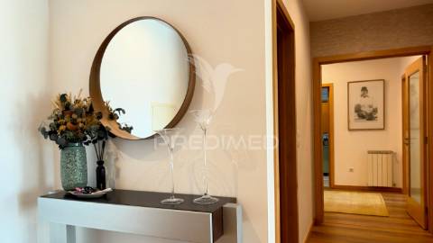 Apartamentot3 com vista mar + 2 garagens | nogueira da regedoura