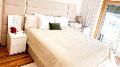 Apartamentot3 com vista mar + 2 garagens | nogueira da regedoura