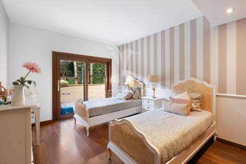 Apartamento t3 em condomínio privado - morgado lusitano