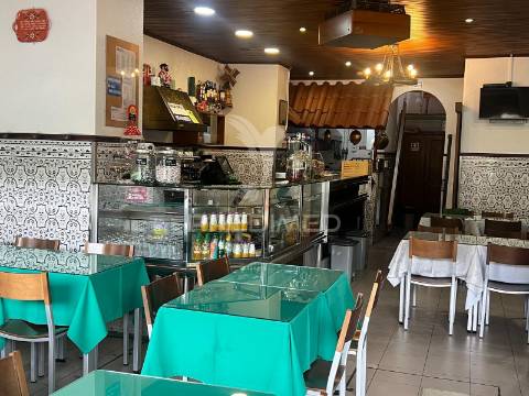 Restaurante | em funcionamento | belas