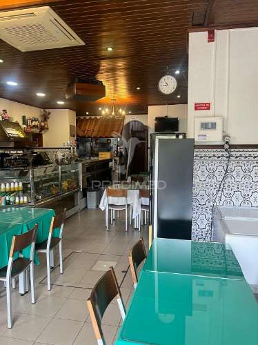 Restaurante | em funcionamento | belas