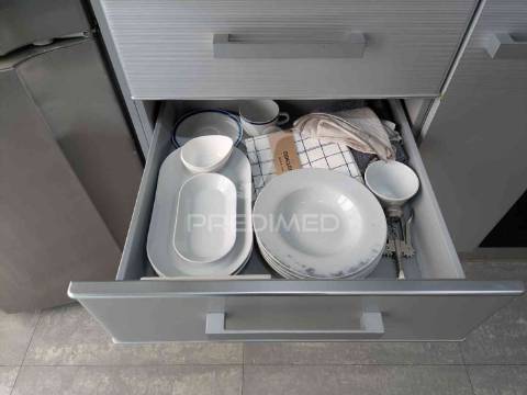 Magnífico t1, central, com um terraço, vista rio e garagem