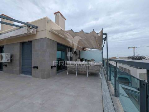 Magnífico t1, central, com um terraço, vista rio e garagem