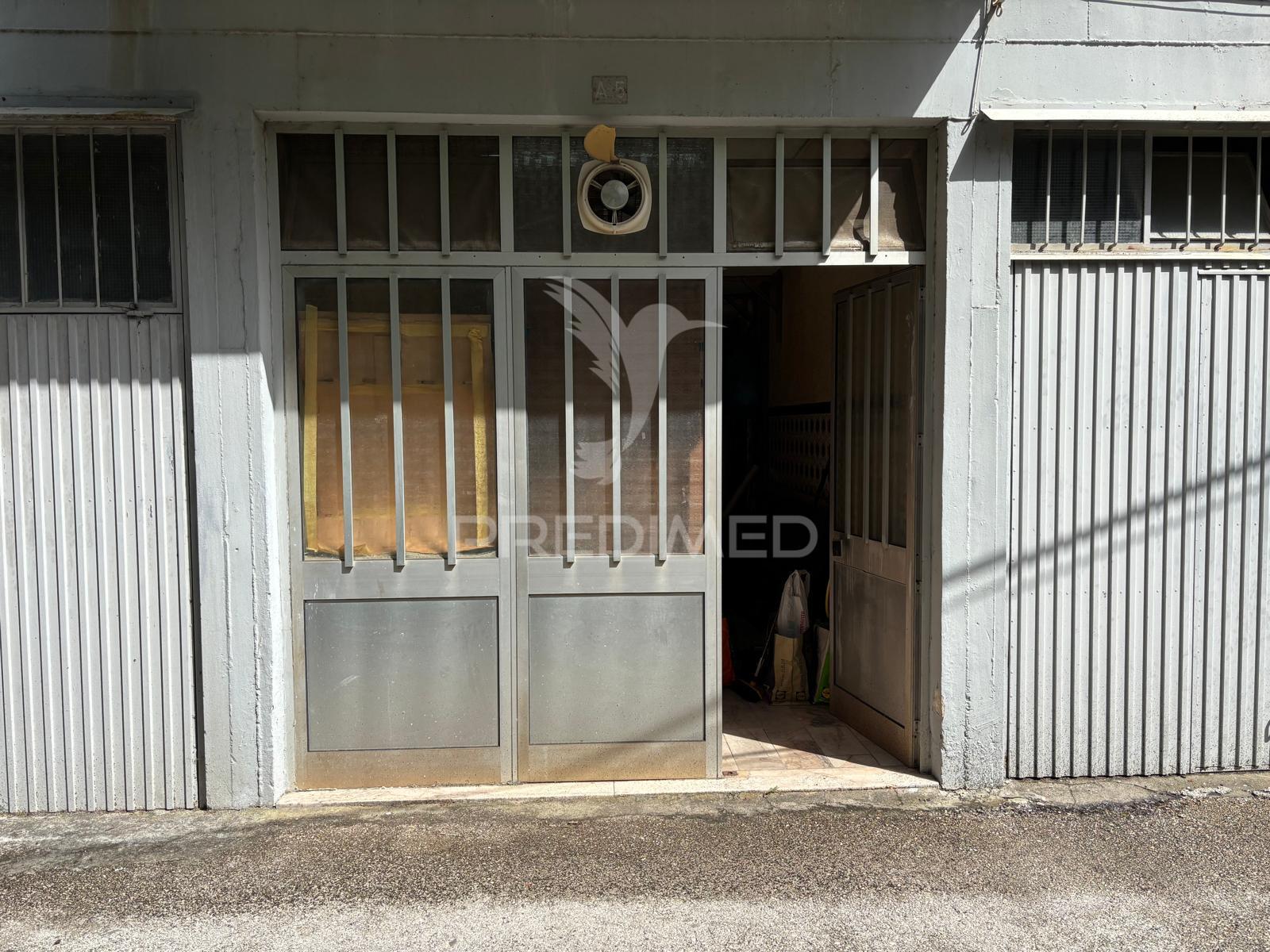 Garagem | afetação comércio | mira sintra