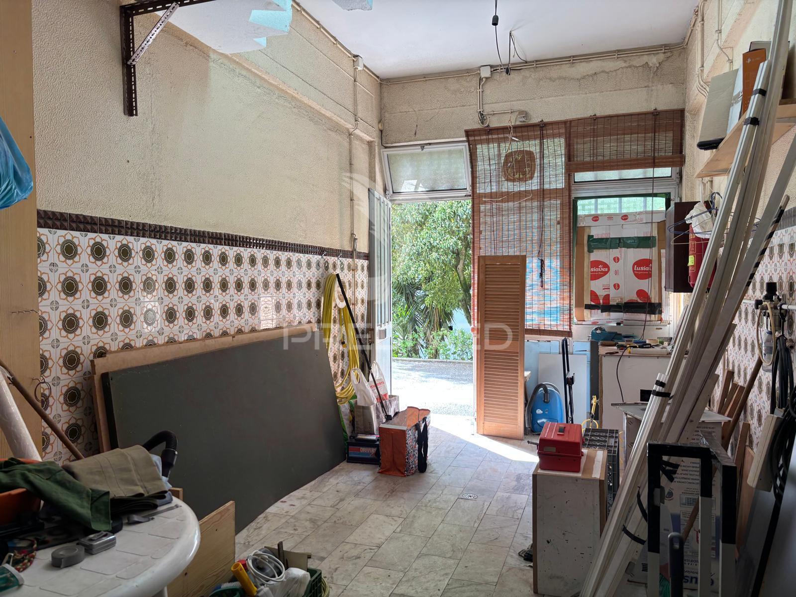 Garagem | afetação comércio | mira sintra