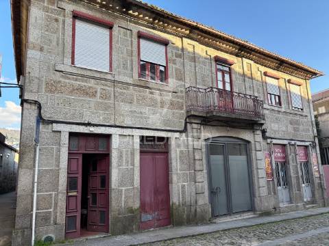 Moradia no centro de guimarães