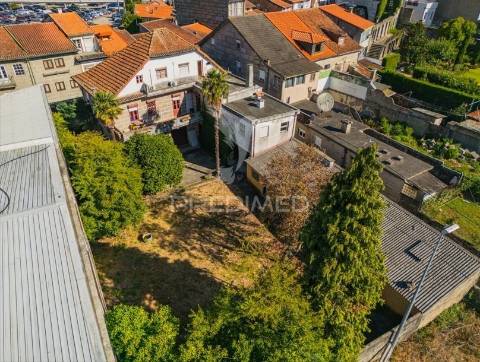 Moradia no centro de guimarães