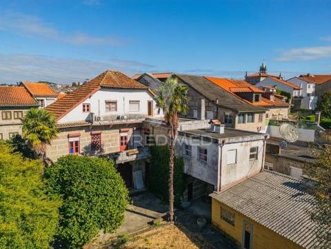 Moradia no centro de guimarães