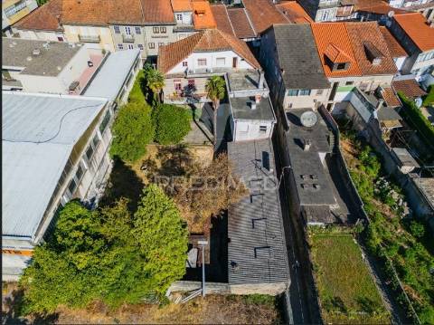 Moradia no centro de guimarães