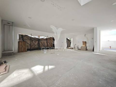 Moradia t4 em construção - salvaterra de magos