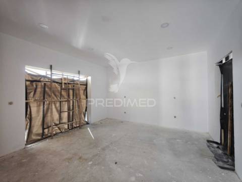 Moradia t4 em construção - salvaterra de magos