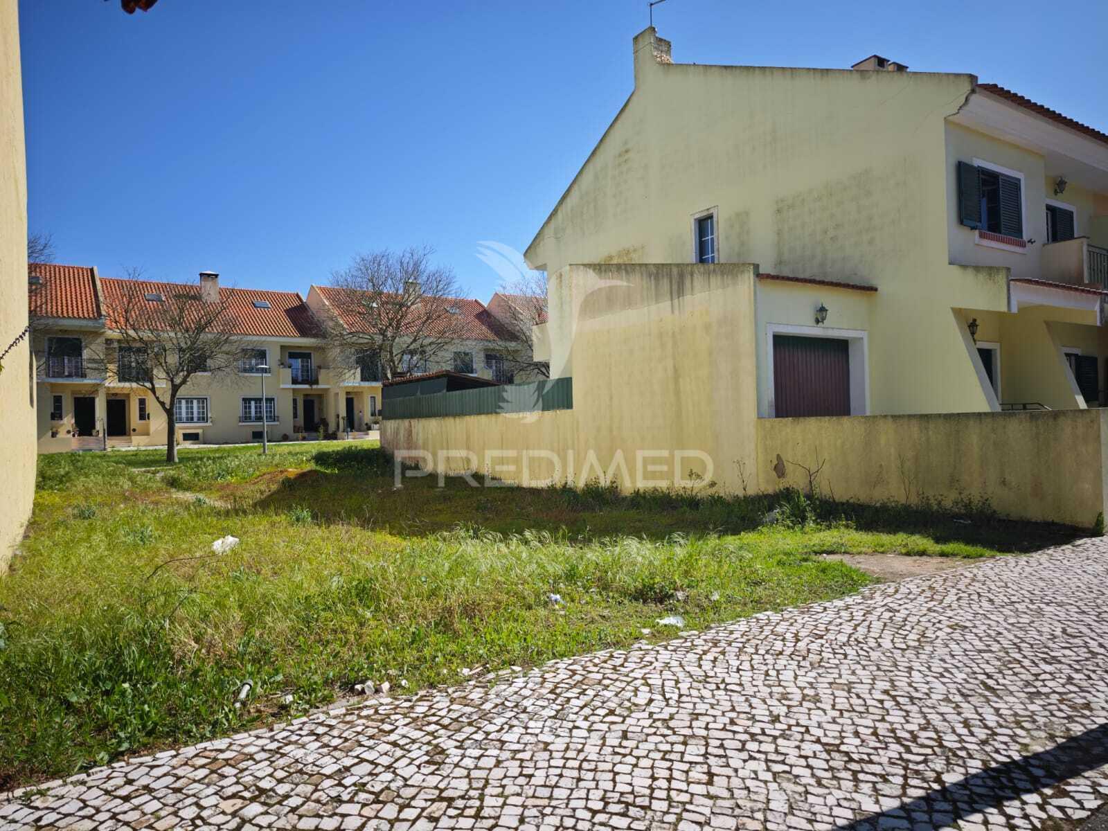 Lote urbano em benavente