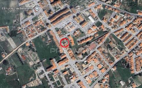 Lote urbano em benavente