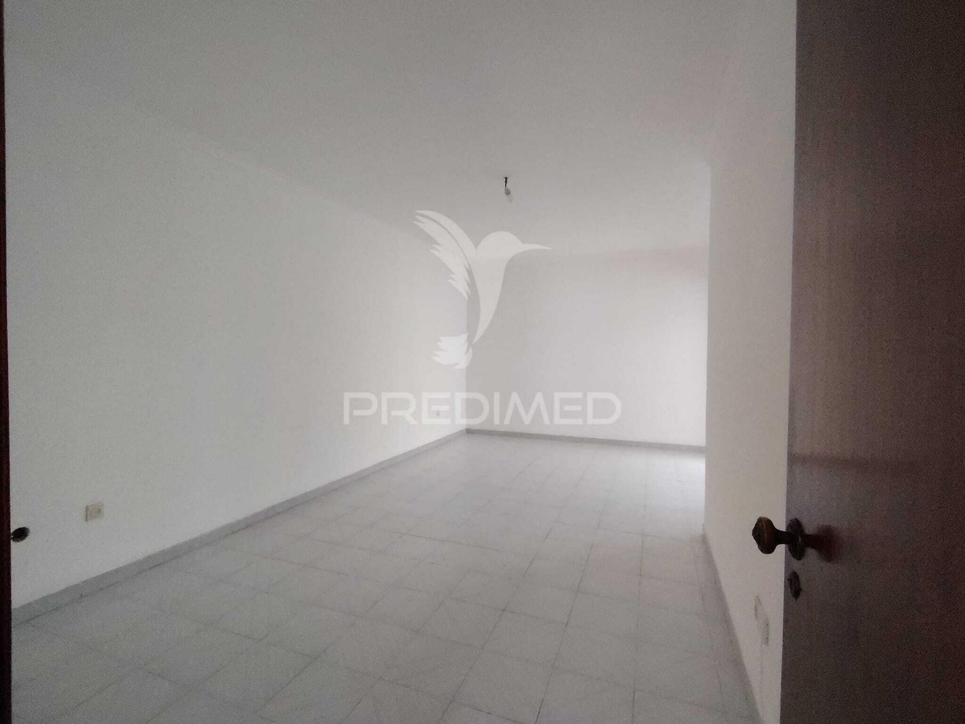 T2 com arrecadação na baixa da banheira