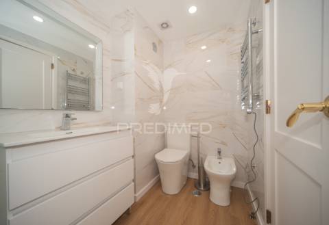 Apartamento  lisboa t3 gemini remodelado