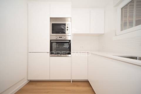 Apartamento  lisboa t3 gemini remodelado
