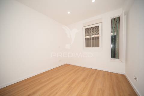 Apartamento  lisboa t3 gemini remodelado