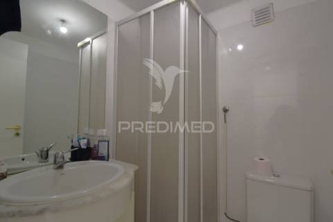 T3 com varandas e cozinha remodelada - montijo