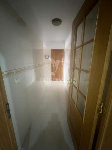 Apartamento t3  com parqueamento  - fidalguinhos