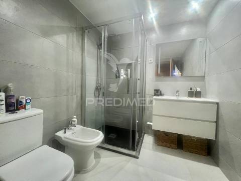 Apartamento t3  com parqueamento  - fidalguinhos