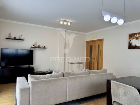 Exclusivo apartamento t2 no alto das nogueiras