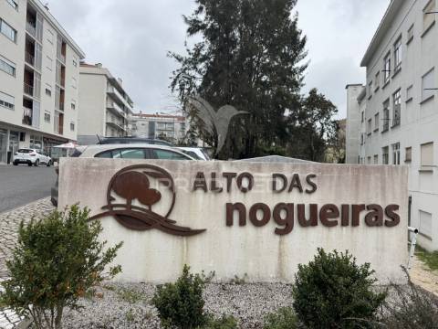 Exclusivo apartamento t2 no alto das nogueiras