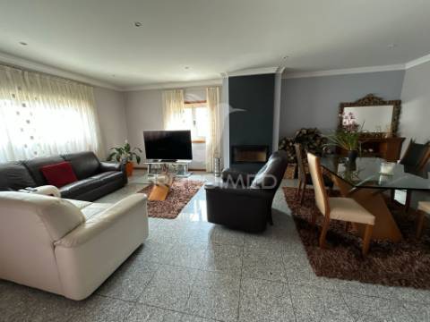 Exelente moradia t3 em mindelo a 350 metros da praia