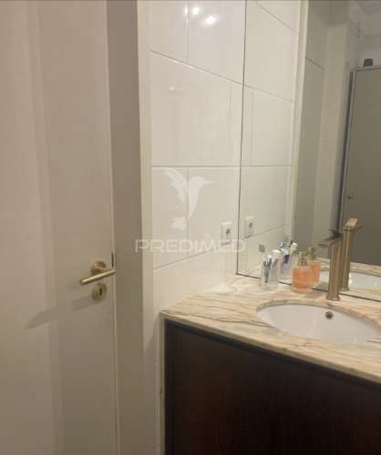 Apartamento t2 c/ elevador e garagem fechada - póvoa de varzim