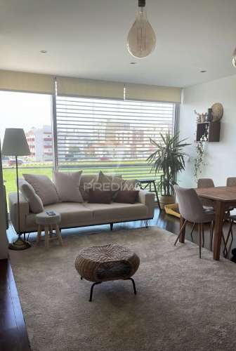 Apartamento t2 c/ elevador e garagem fechada - póvoa de varzim