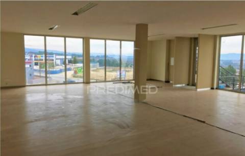 Escritorio em chaves – excelente localização