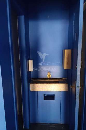 Excelente espaço junto à av. duque de loulé,  centro de lisboa