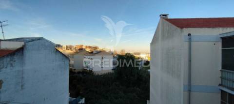 Apartamento t2 no forte da casa