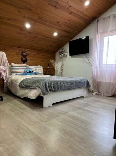 Moradia térrea em pinhal de frades - seixal