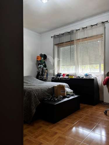 Moradia térrea em pinhal de frades - seixal