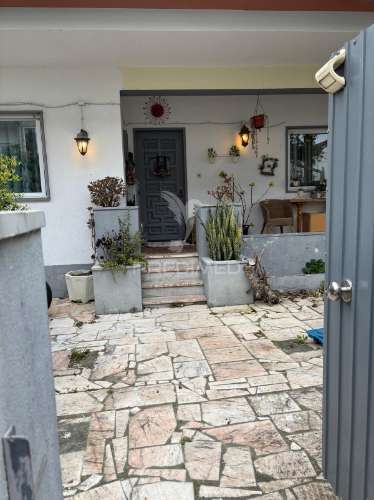 Moradia térrea em pinhal de frades - seixal