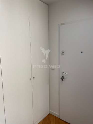 Apartamento t3 totalmente mobilado para arrendamento a 50 metros da praia em vila do conde