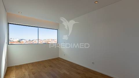Penthouse t4  -  antas, porto