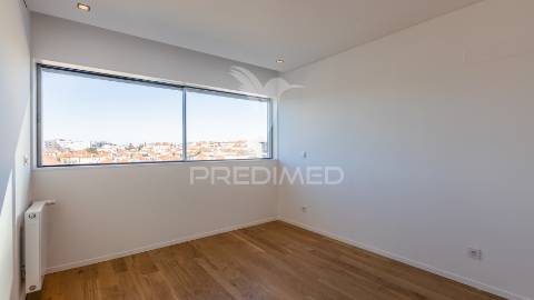 Penthouse t4  -  antas, porto