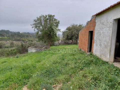 Monte alentejano com 5,6 hc,são francisco serra, santiago do cacém.