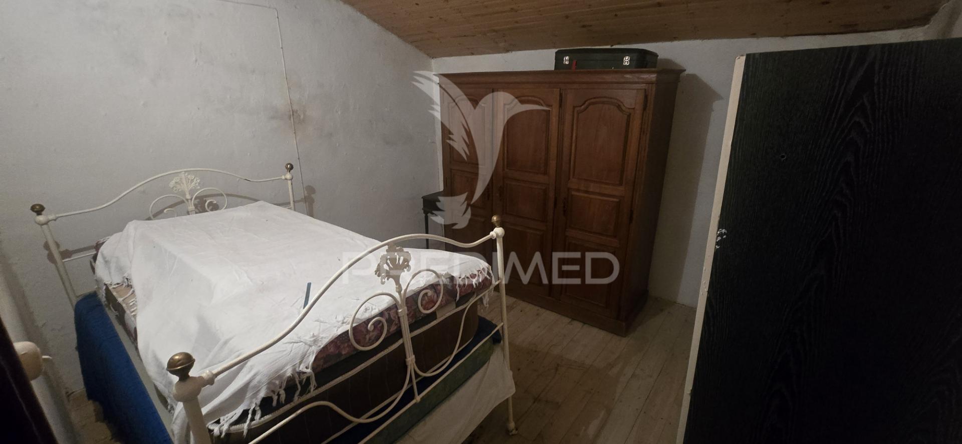 Moradia t3 à venda no arneiro – concelho de nisa