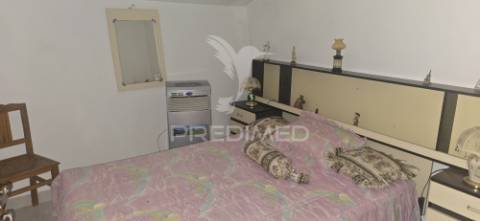 Moradia t3 à venda no arneiro – concelho de nisa