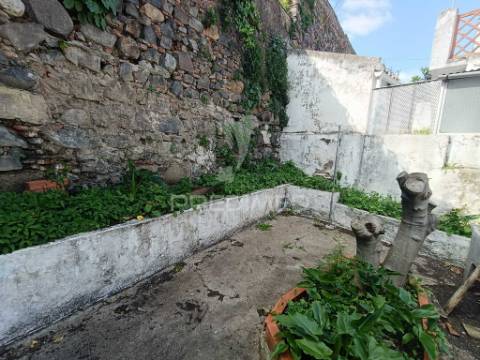 Prédio urbano - beja