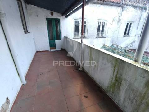 Prédio urbano - beja