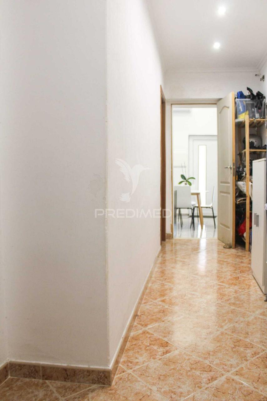 Terreno urbano 511 m² com moradia t2 (antigo t1) – excelente oportunidade de investimento | almada